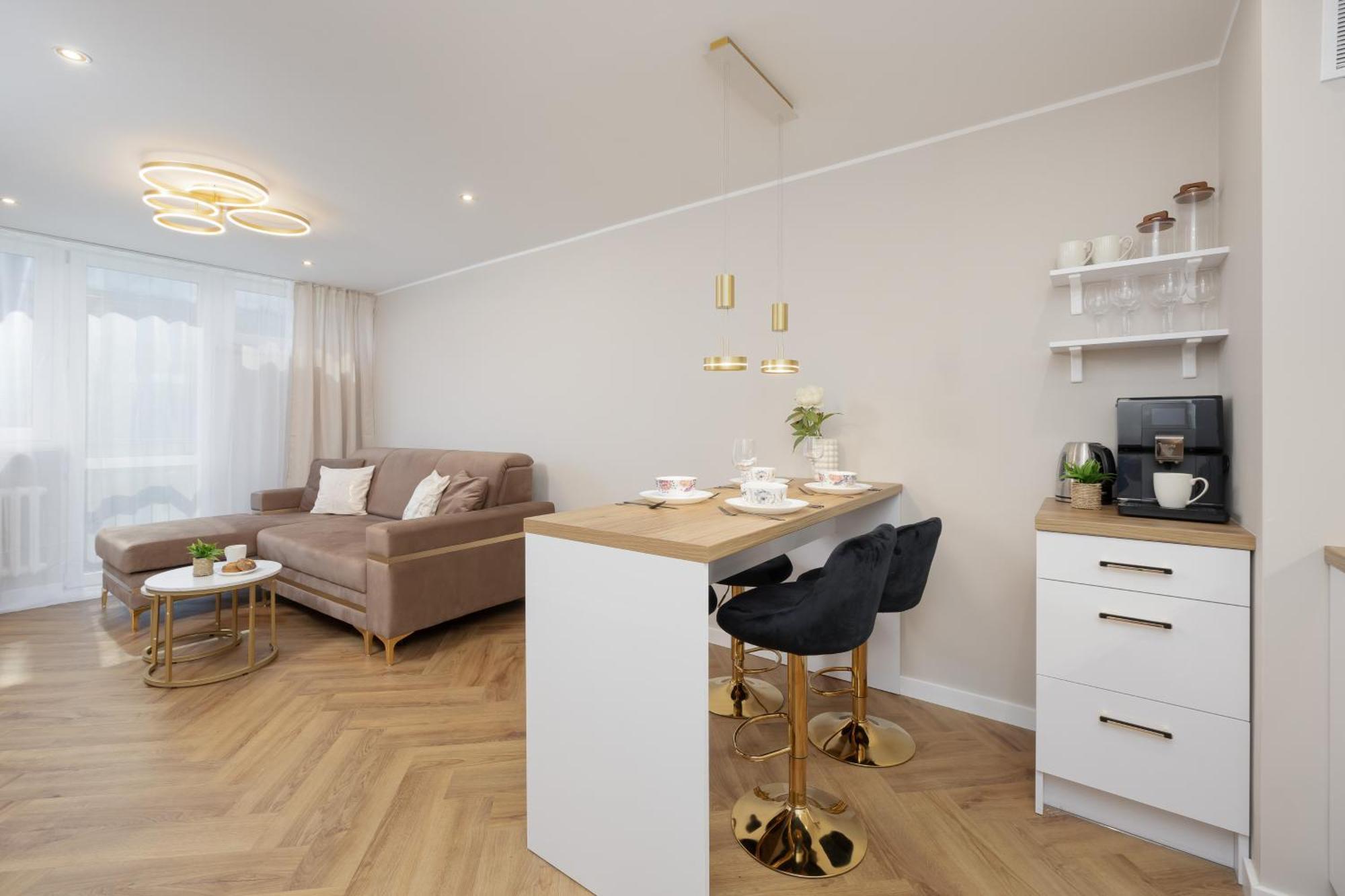 Apartment Tasteful Grzybowska Near Centre By Renters *