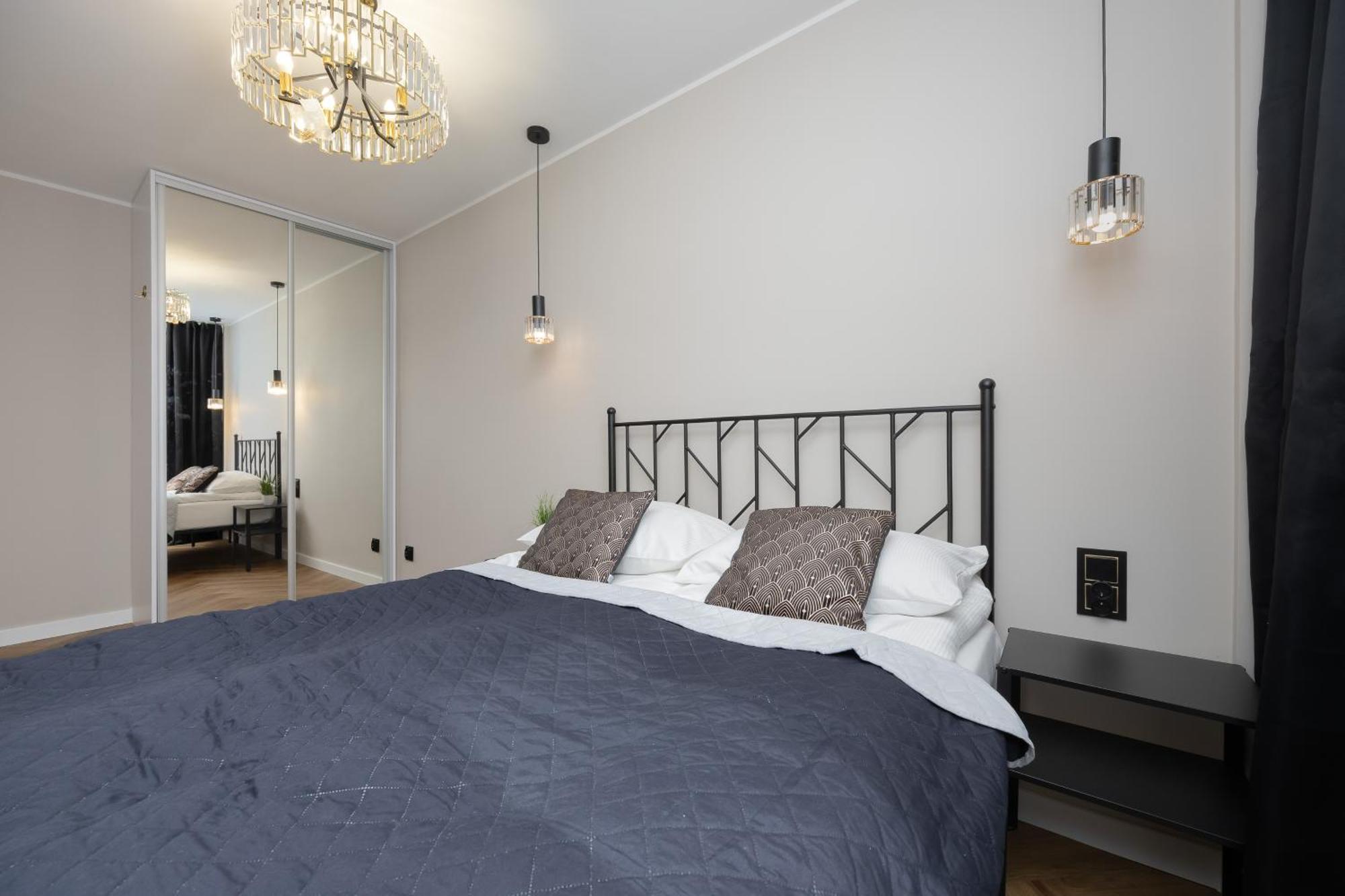 Tasteful Grzybowska Near Centre By Renters * Warsaw